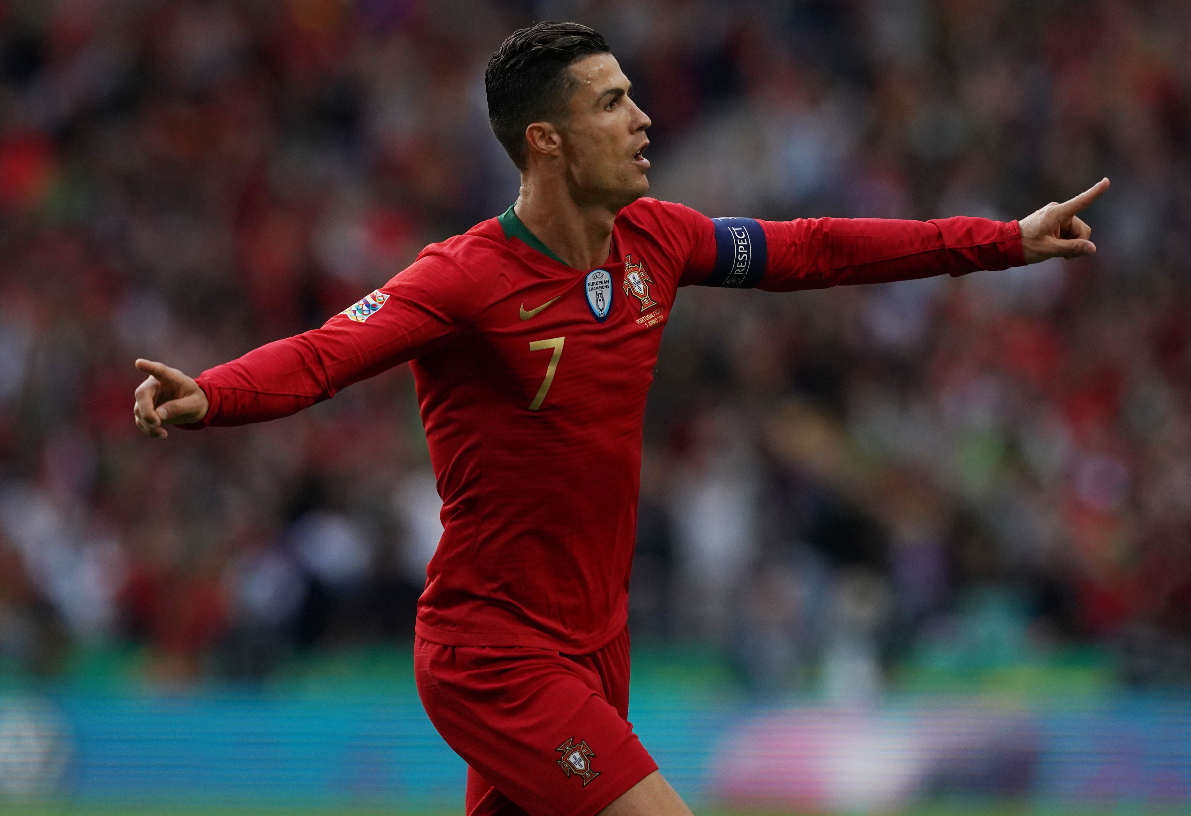 الأهليوريالمدريداليوممواجهةتاريخيةبينعمالقةالكرة